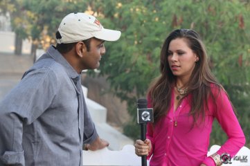 Christine Miller Interview About Rendu Rellu Naluge Movie